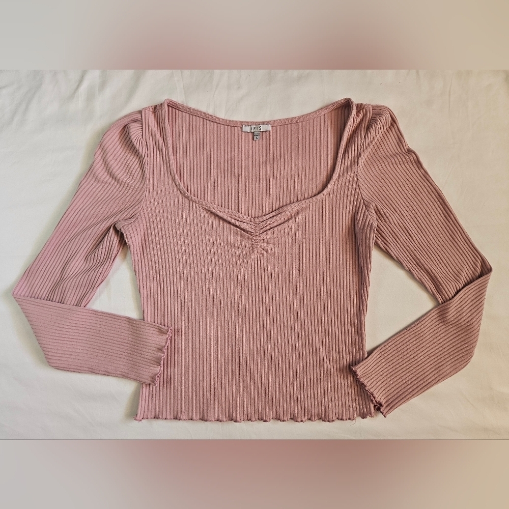 Iris Juniors Dusty Pink Long Sleeve Raw Hem Ruched Chest Ribbed Top Size Large